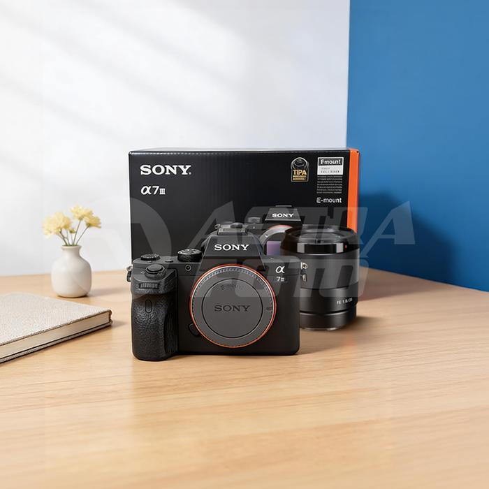 Sony Alpha A7III / Sony A7 Mark III BODY + KIT FE 35mm F1.8 / A7M3 · 3