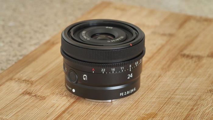 SONY FE 24mm F2.8 G Lensa Full Frame Lens Garansi Resmi · 3